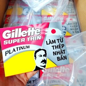 Vỉ 100 lưỡi lam Gillette Super thin màu đỏ siêu bén MẪU MỚI ( Hộp lưỡi lam 5*20) đến từ thương hiệu Gillette đình đám  đã trở thành một công cụ giúp việc cạo râu cho đấng mày râu trở nên dễ dàng.